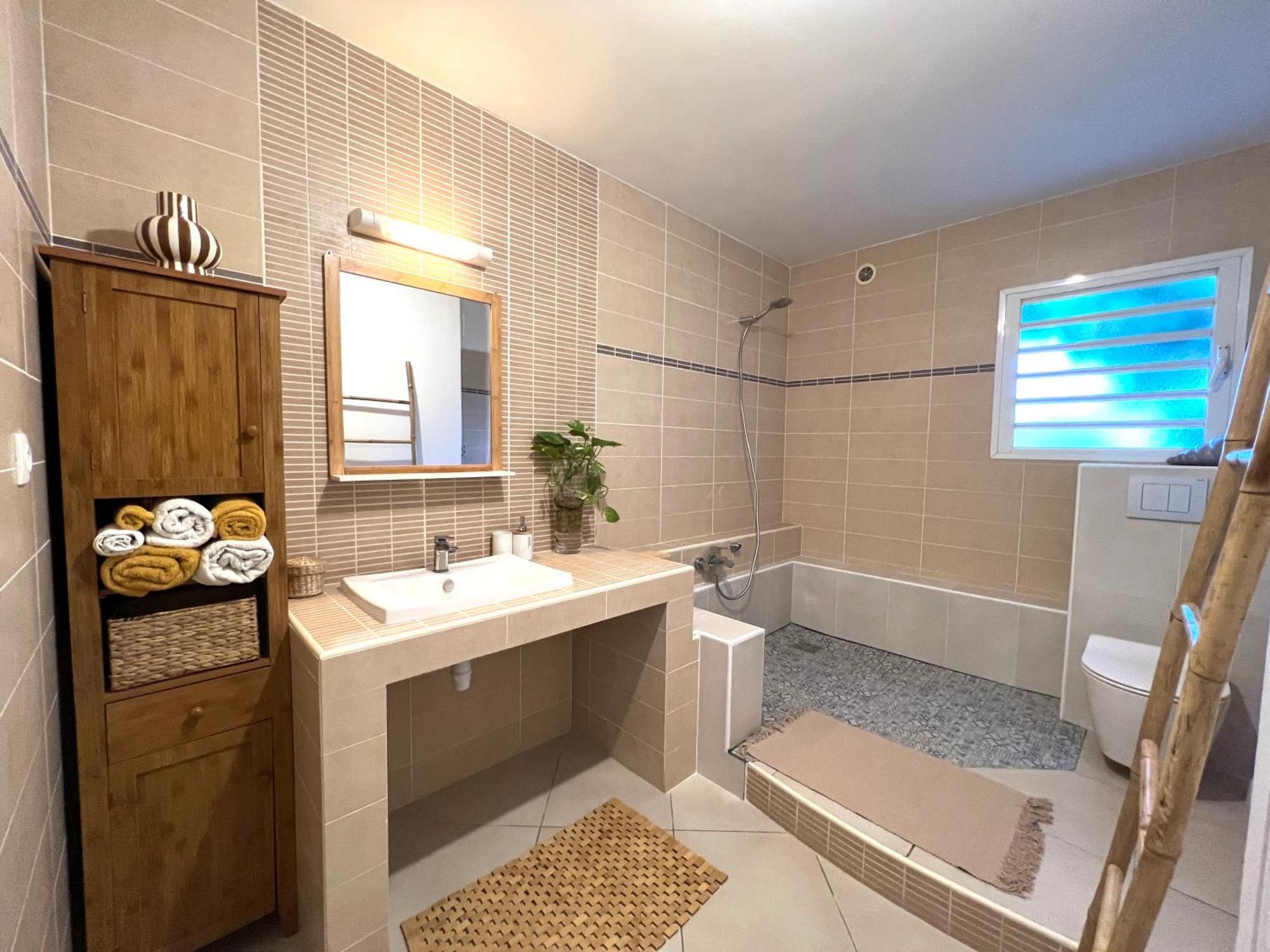 Villa Ti Moon, Entre Deux, Piscine Chambre photo